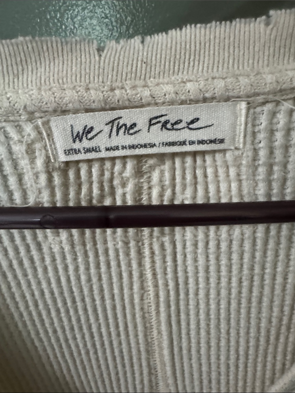 We The Free Beige Cream Waffle V-Neck Pullover Oversized extra small - Picture 2 of 5